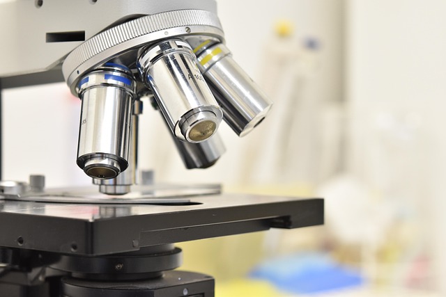 新一代環(huán)保延遲強(qiáng)凝膠型聚氨酯催化劑：在滿足苛刻的脫模時(shí)間要求的同時(shí)，有效抑制早期反應(yīng)，提高原料混合和分散的均勻性